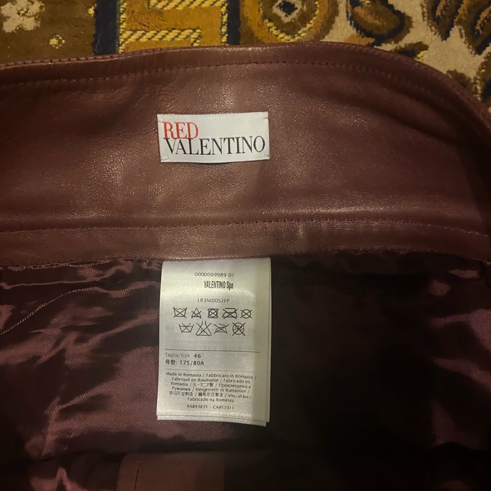Leather Plum Red Valentino Skirt - Picture 2 of 3